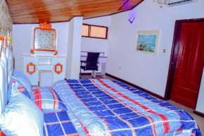 THE EXCAPE SUITE